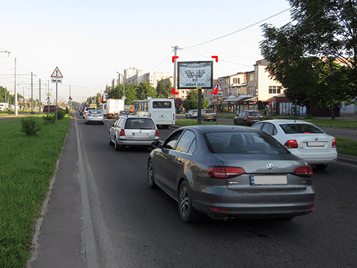 Беклайт 2.3x3.14,  пр. Черв. Калини (навпроти буд. 61, біля зупинки)