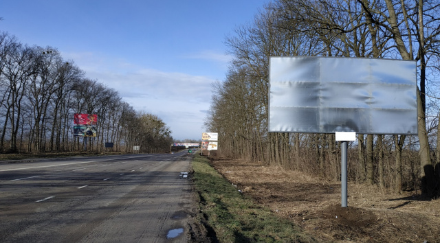 Щит 6x3,  Траса М-06, Львів-Київ, с.Дубляни, в'їзд в м. Львів