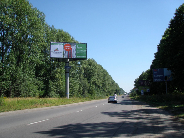 Щит 12x5,  Львів - Тернопіль,  км. 12+536 (12 км. від Львова, у напрямку  Тернополя)