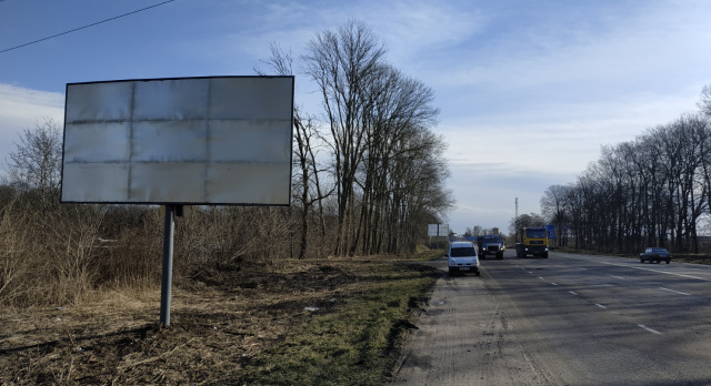 Щит 6x3,  Траса М-06, Львів-Київ, с.Дубляни, виїзд з м. Львів