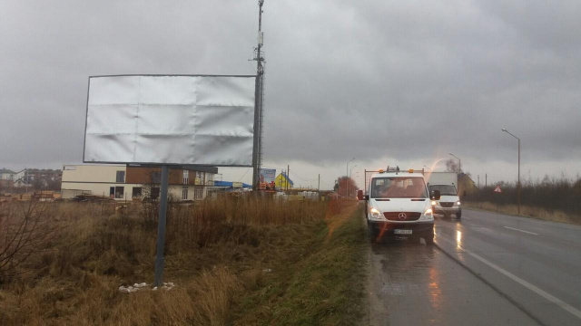 Щит 6x3,  Траса М-10, Західний обхід, 9 км, 750 м, в сторону ТЦ "Кінг-Крос"